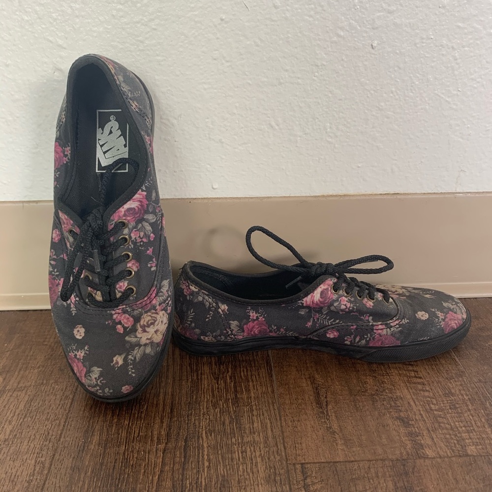 Floral Vans